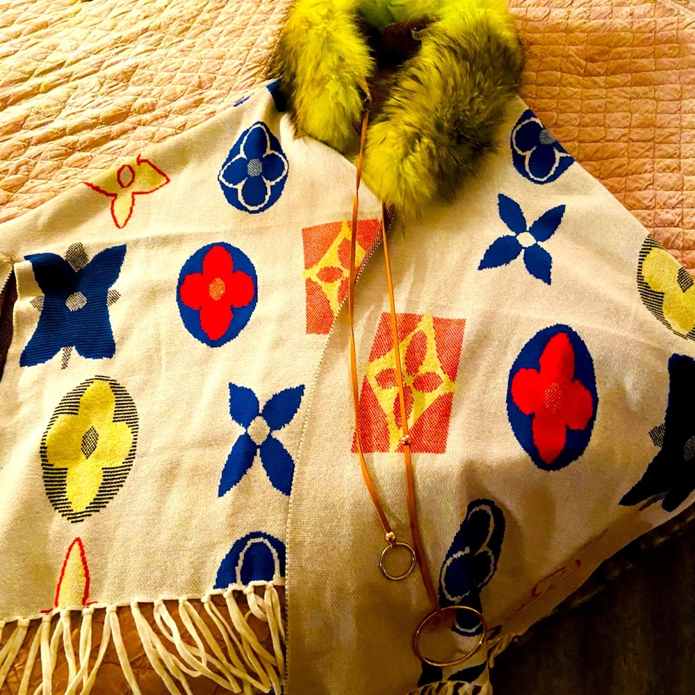 OHLALA Lime Green Fox Fur Cape